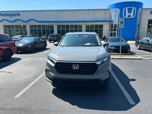 Used 2026 Honda CR-V EX image 10