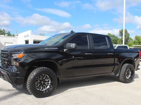 Used 2024 Chevrolet Silverado 1500 Custom RWD image 5