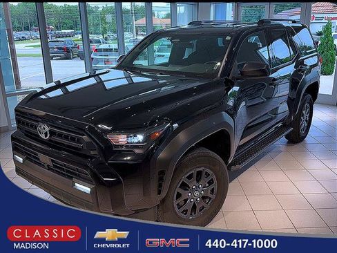 Used 2025 Toyota 4Runner SR5 AWD/4WD image 1