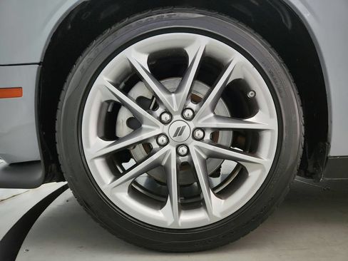 Used 2022 Dodge Challenger GT AWD/4WD image 28