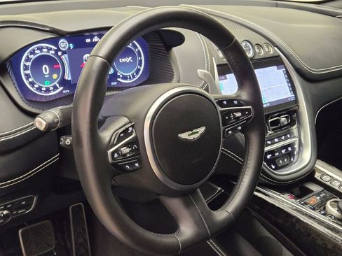 Used 2022 Aston Martin DBX AWD/4WD image 36