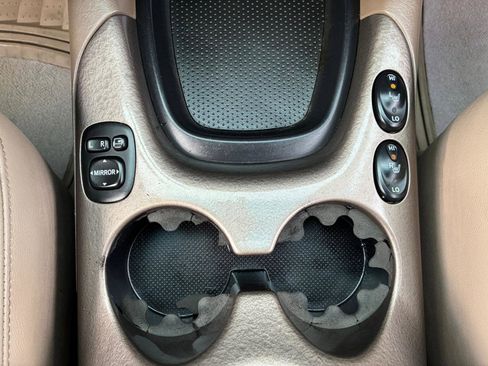 Used 2003 Toyota Sequoia Limited image 23