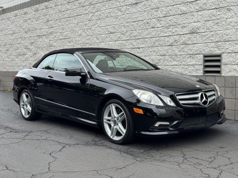 Used 2011 Mercedes-Benz E 550 Cabriolet image 18