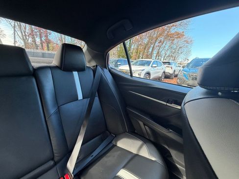 Used 2025 Toyota Camry SE image 37
