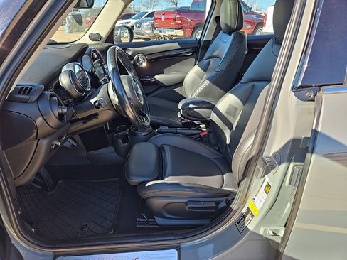 Used 2018 MINI Cooper S image 11