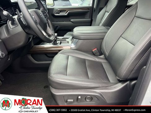 Certified 2024 Chevrolet Silverado 1500 LT Trail Boss w/ LT Trail Boss Premium Package AWD/4WD image 19