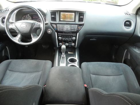 Used 2013 Nissan Pathfinder SV w/ Cargo Pkg FWD image 2