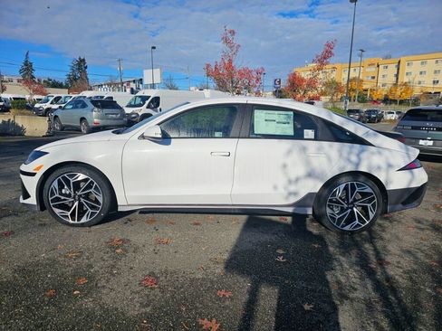 New 2025 Hyundai Ioniq 6 SEL image 4