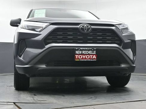 Certified 2025 Toyota RAV4 LE AWD/4WD image 35