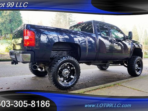 Used 2008 Chevrolet Silverado 2500 LT w/ 1LT Convenience Package image 9