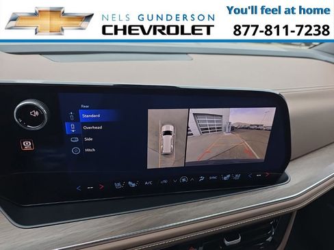 New 2026 Chevrolet Tahoe High Country AWD/4WD image 32