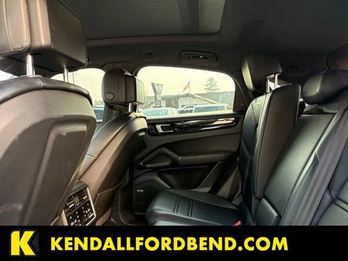 Used 2021 Porsche Cayenne Coupe w/ Premium Package Plus AWD/4WD image 16