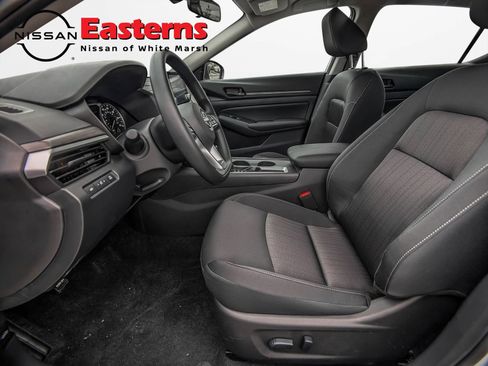 New 2026 Nissan Altima 2.5 SV FWD image 15