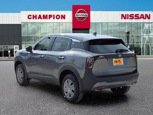 New 2026 Nissan Kicks S image 5