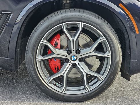 Used 2021 BMW X5 sDrive40i w/ M Sport Package image 13