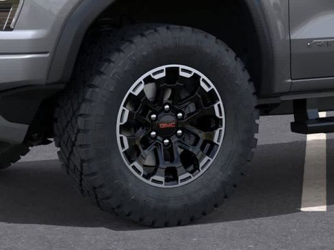 New 2026 GMC Canyon AT4 image 9