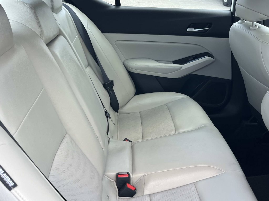 Used 2023 Nissan Altima 2.5 SL AWD/4WD image 27