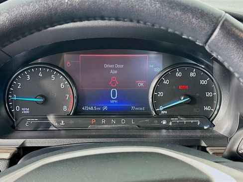 Used 2023 Ford Explorer Limited w/ Equipment Group 301A AWD/4WD image 12