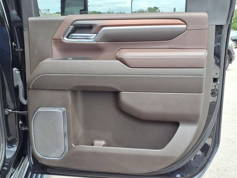 Used 2024 GMC Sierra 2500 Denali w/ Denali Reserve Package image 16