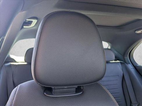 Used 2022 Mercedes-Benz C 300 Sedan image 17