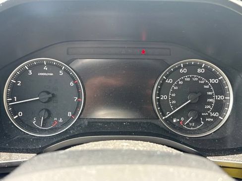 Used 2024 Mitsubishi Outlander ES FWD image 9