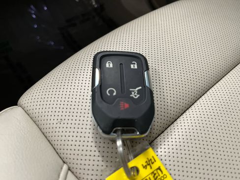 Used 2022 GMC Acadia Denali w/ Denali Ultimate Package image 45