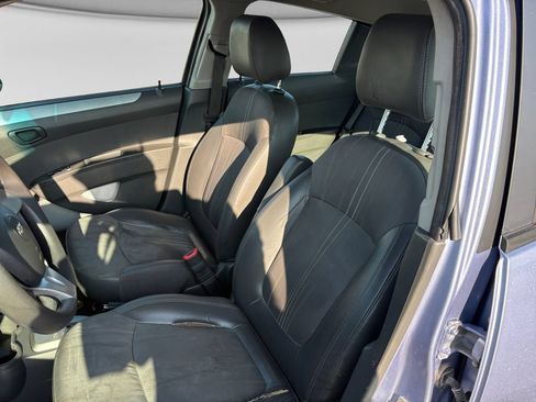 Used 2014 Chevrolet Spark LT FWD image 20