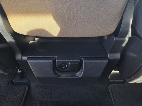 Used 2023 Ford F150 XLT image 19