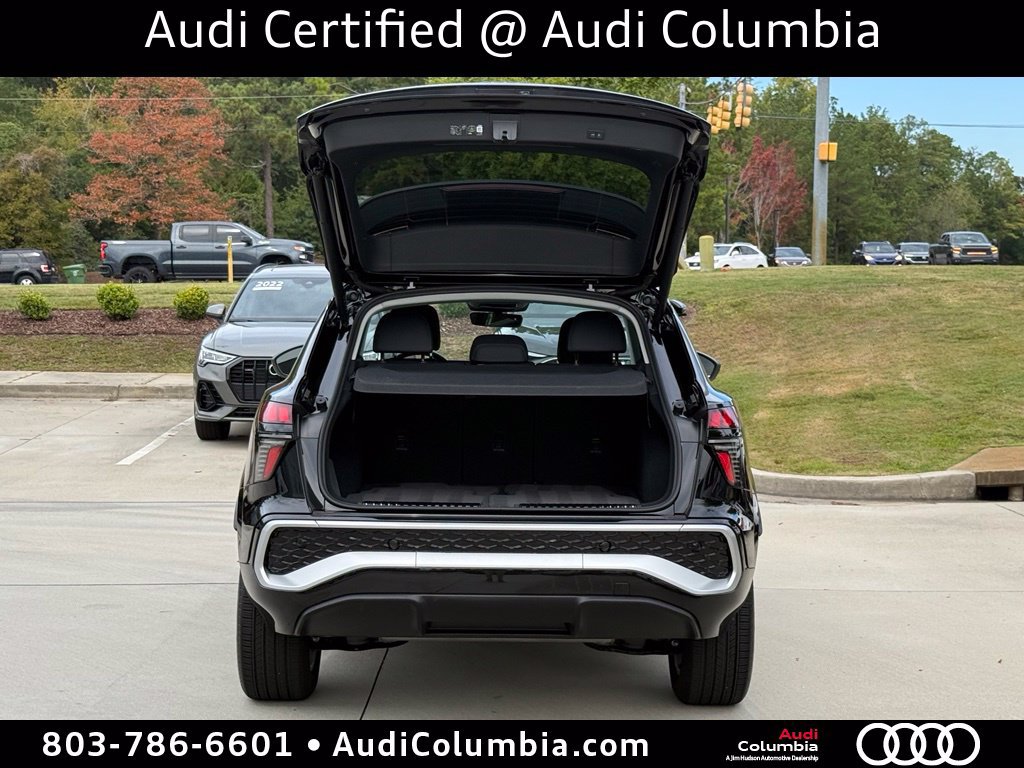 Certified 2026 Audi Q3 quattro 2.0T w/ Driver Assistance Package AWD/4WD image 17