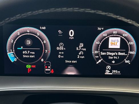 New 2026 Volkswagen Tiguan SE FWD image 22