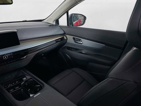 Used 2025 Nissan Murano SL image 22