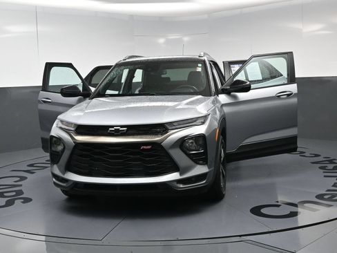 Used 2023 Chevrolet TrailBlazer RS w/ Convenience Package FWD image 22