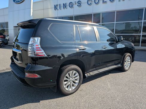 Used 2021 Lexus GX 460 Premium w/ Premium Package AWD/4WD image 4