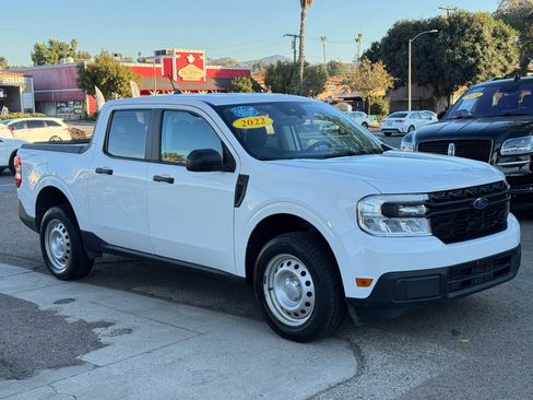 Used 2022 Ford Maverick XL image 2