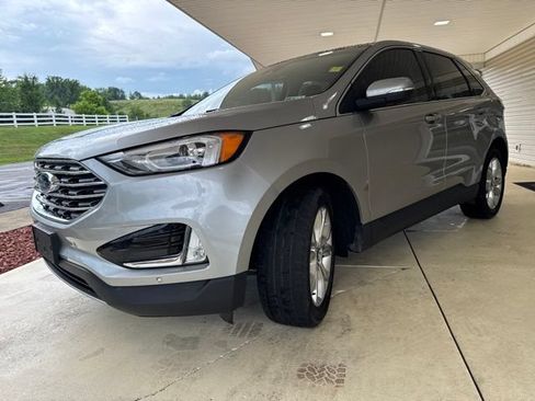Used 2020 Ford Edge Titanium AWD/4WD image 9