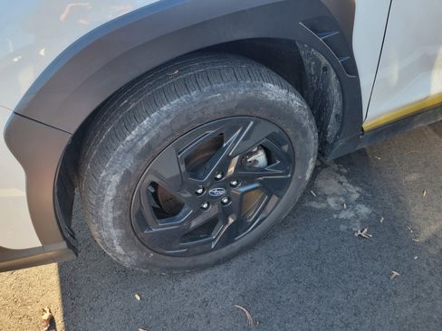 Used 2024 Subaru Crosstrek 2.5i Sport image 10