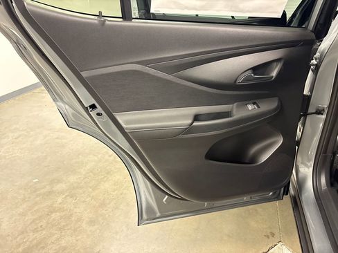 New 2026 Buick Envista Sport Touring FWD image 28