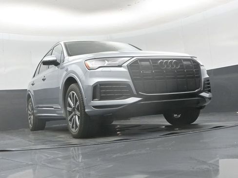 Used 2023 Audi Q7 2.0T Premium Plus w/ Premium Plus Package AWD/4WD image 48