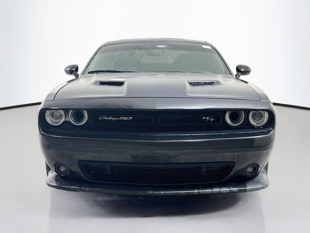 Used 2020 Dodge Challenger R/T RWD image 2