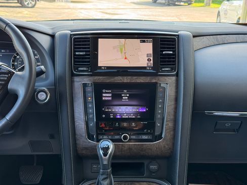 Used 2021 INFINITI QX80 Premium Select w/ All-Season Package image 14