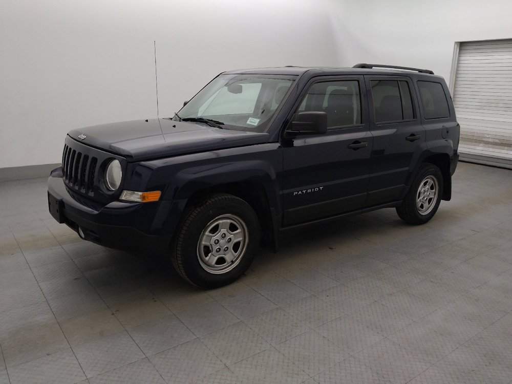 Used 2016 Jeep Patriot Sport FWD image 2