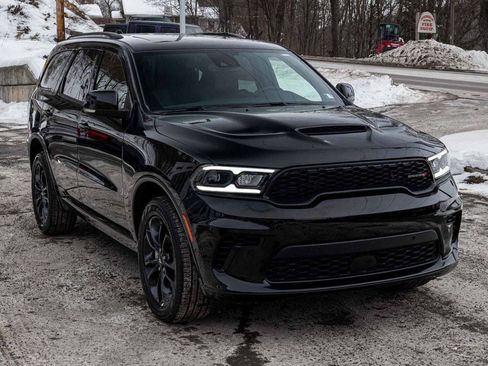 New 2026 Dodge Durango GT image 3