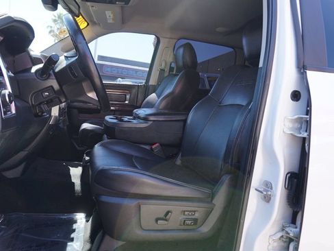 Used 2017 RAM 1500 Laramie AWD/4WD image 21