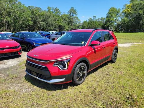 New 2026 Kia Niro EX FWD image 4