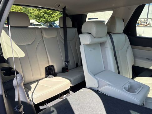 Used 2022 Hyundai Palisade SEL w/ 8P Bench Seat Package FWD image 27