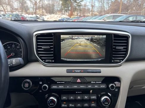 Used 2022 Kia Sportage EX w/ EX Technology Package image 20