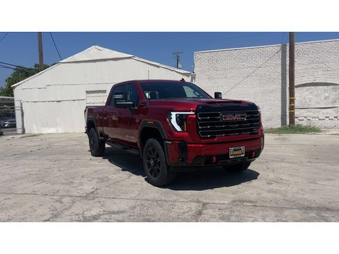 New 2026 GMC Sierra 2500 AT4 w/ AT4 Premium Plus Package AWD/4WD image 5