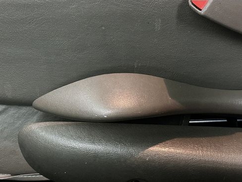 Used 2024 Chevrolet Express 2500 w/ Driver Convenience Package image 13