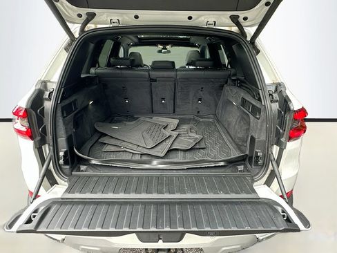 Used 2020 BMW X5 xDrive40i w/ Premium Package AWD/4WD image 28