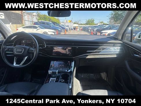 Used 2023 Audi Q7 3.0T Premium Plus AWD/4WD image 22